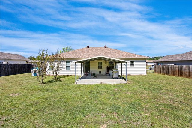 401 Willow Creek Drive, Dardanelle, AR 72834