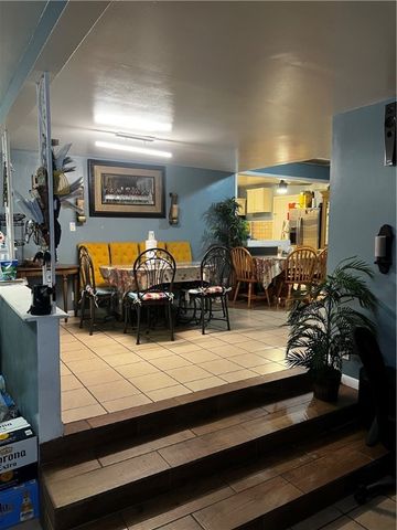 936 S Maxwell, Siloam Springs, AR 72761