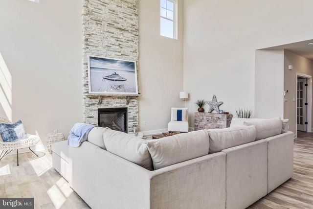 30256 SNUG BERTH DR, Lewes, DE 19958