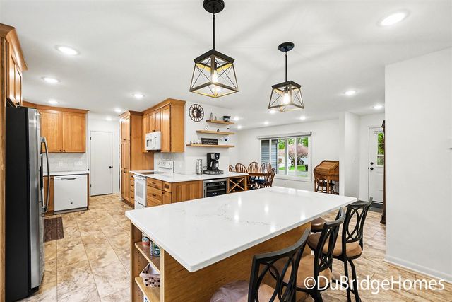 4974 Cedar Ridge Drive, Grand Rapids, MI 49525