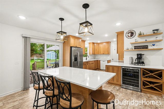 4974 Cedar Ridge Drive, Grand Rapids, MI 49525