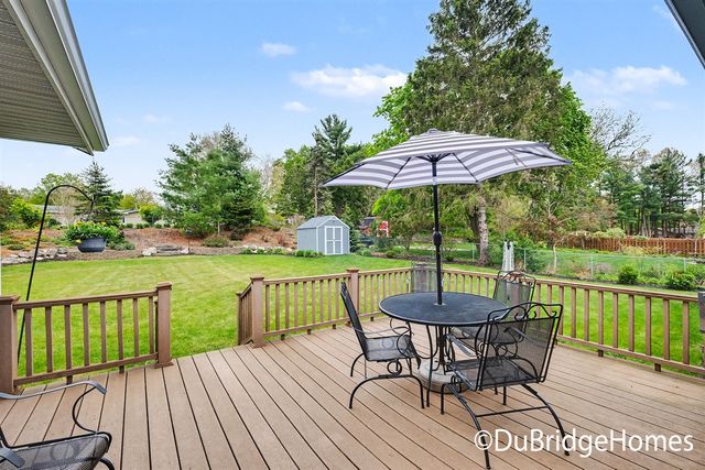 4974 Cedar Ridge Drive, Grand Rapids, MI 49525
