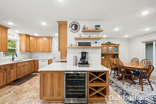 4974 Cedar Ridge Drive, Grand Rapids, MI 49525