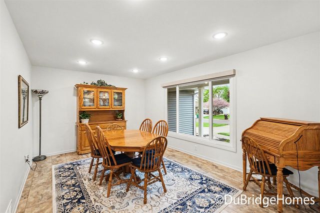 4974 Cedar Ridge Drive, Grand Rapids, MI 49525