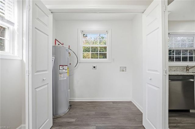 804 Cambridge AVE, Portsmouth, VA 23707