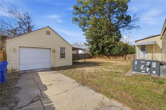 804 Cambridge AVE, Portsmouth, VA 23707