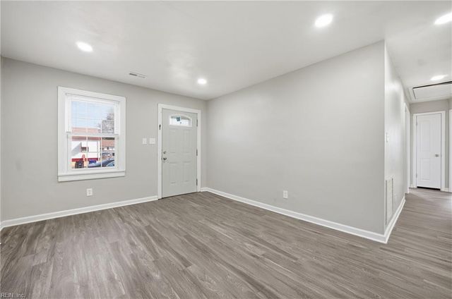 804 Cambridge AVE, Portsmouth, VA 23707