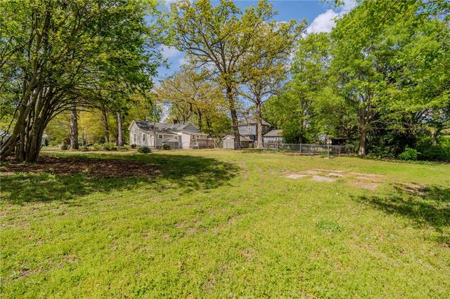 151 Glenn Springs Road, Pacolet, SC 29372
