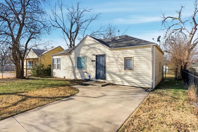 1607 N Erie Ave, Wichita, KS 67214