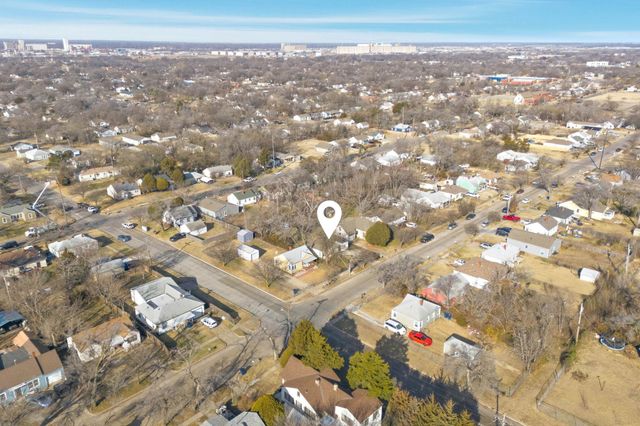 1607 N Erie Ave, Wichita, KS 67214