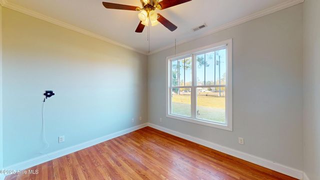 119 Boysenberry Fields Road, Maple Hill, NC 28454