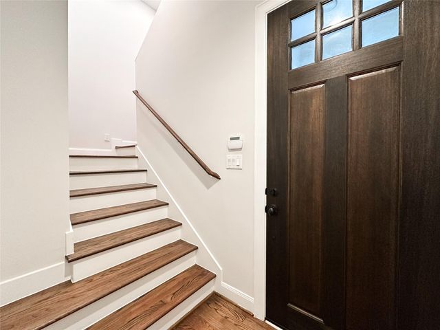 10 Hermann Park Court, Houston, TX 77021