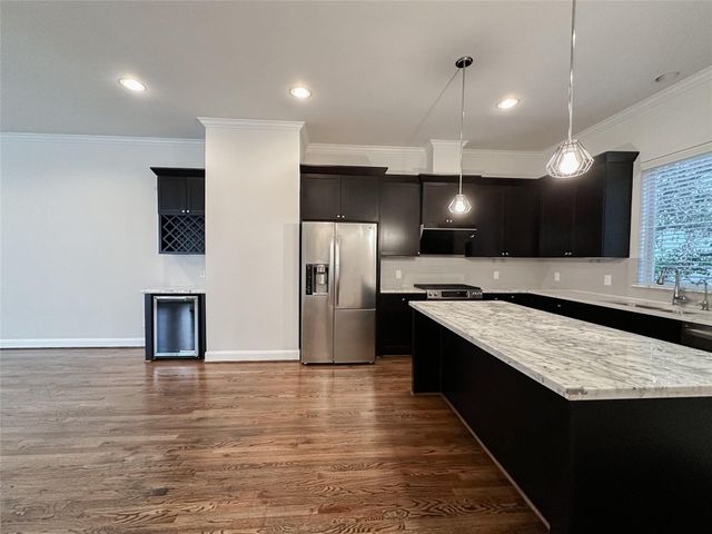 10 Hermann Park Court, Houston, TX 77021