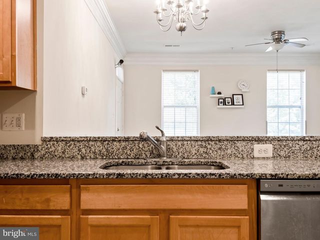 304 ORCHARD RIDGE DR, Gaithersburg, MD 20878