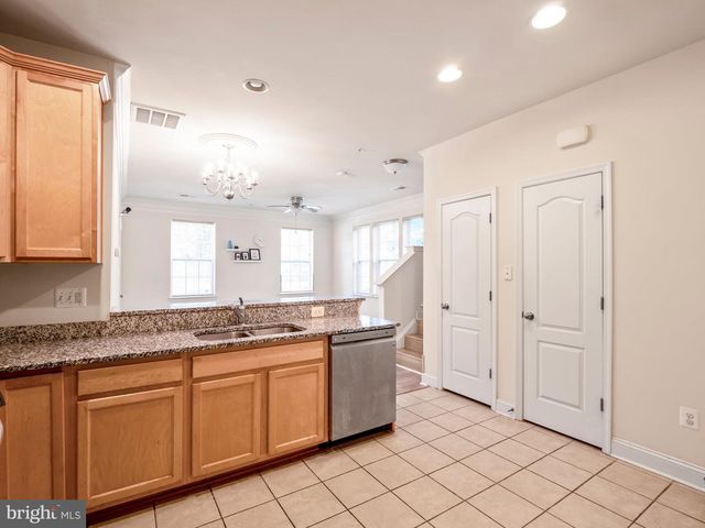 304 ORCHARD RIDGE DR, Gaithersburg, MD 20878