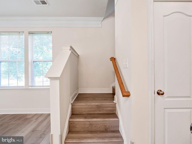 304 ORCHARD RIDGE DR, Gaithersburg, MD 20878