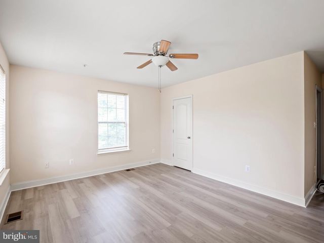304 ORCHARD RIDGE DR, Gaithersburg, MD 20878
