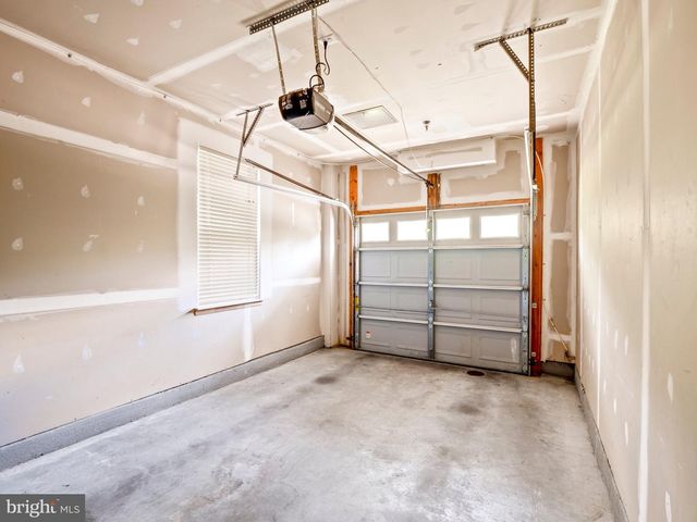 304 ORCHARD RIDGE DR, Gaithersburg, MD 20878