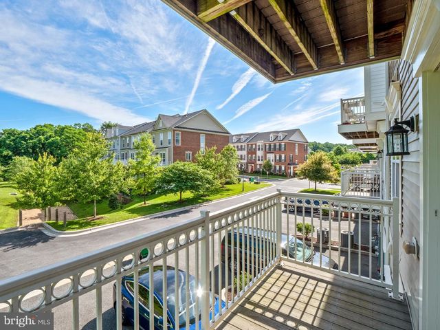 304 ORCHARD RIDGE DR, Gaithersburg, MD 20878