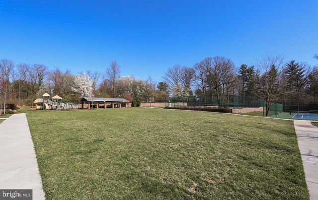 304 ORCHARD RIDGE DR, Gaithersburg, MD 20878