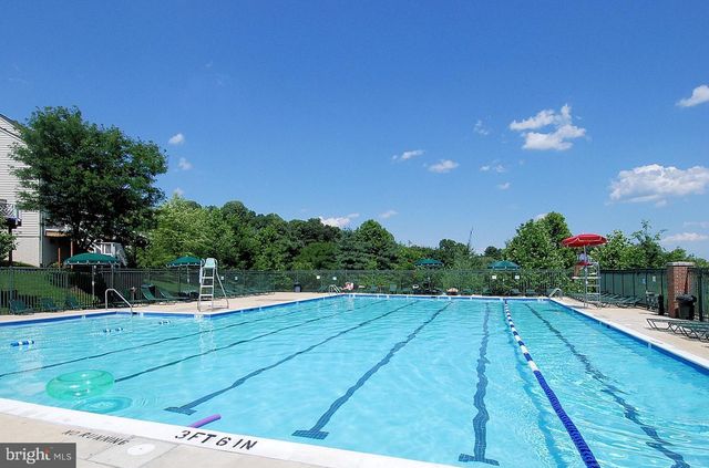 304 ORCHARD RIDGE DR, Gaithersburg, MD 20878