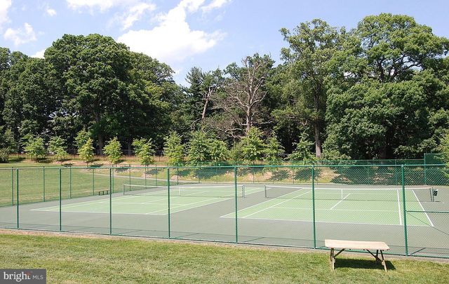 304 ORCHARD RIDGE DR, Gaithersburg, MD 20878