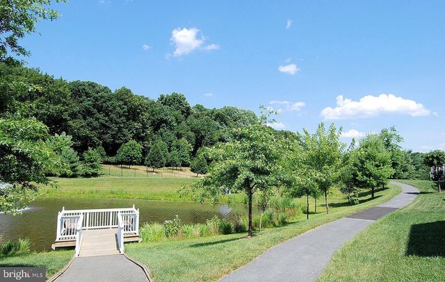304 ORCHARD RIDGE DR, Gaithersburg, MD 20878