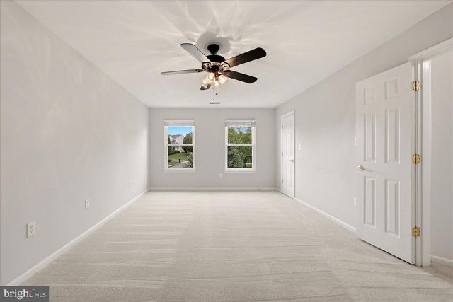 5710 RHODE ISLAND DR, Woodbridge, VA 22193