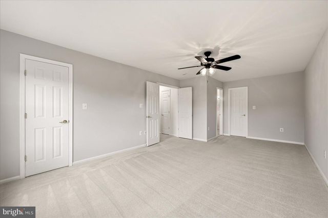 5710 RHODE ISLAND DR, Woodbridge, VA 22193