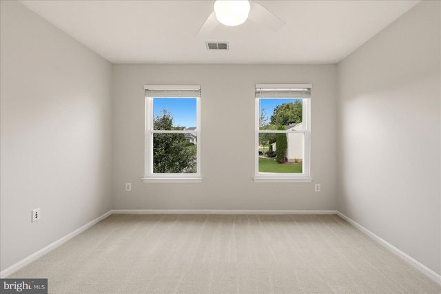 5710 RHODE ISLAND DR, Woodbridge, VA 22193