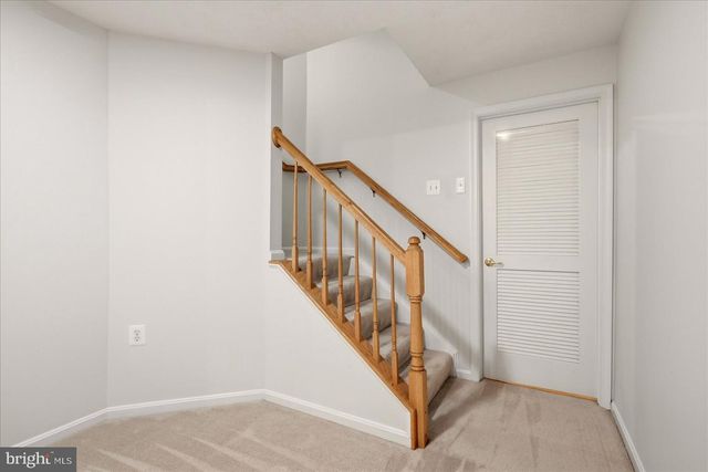 5710 RHODE ISLAND DR, Woodbridge, VA 22193