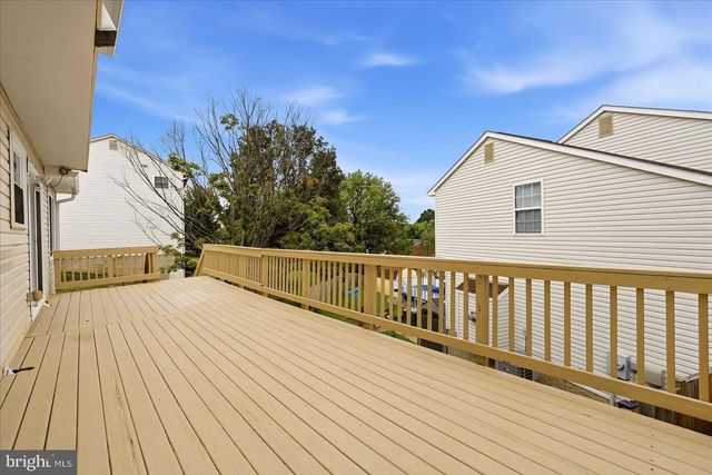 5710 RHODE ISLAND DR, Woodbridge, VA 22193