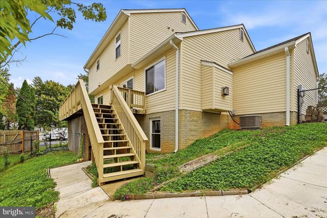 5710 RHODE ISLAND DR, Woodbridge, VA 22193