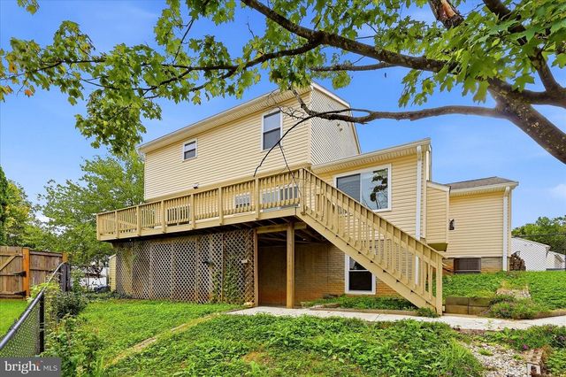5710 RHODE ISLAND DR, Woodbridge, VA 22193