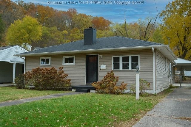 205 Sun Valley Drive, St Albans, WV 25177