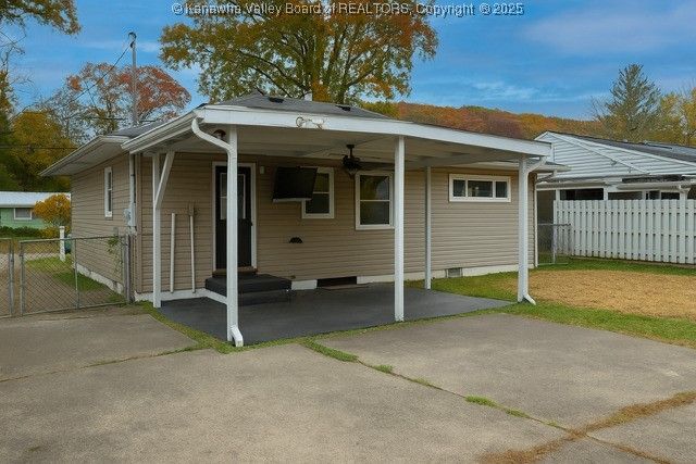 205 Sun Valley Drive, St Albans, WV 25177