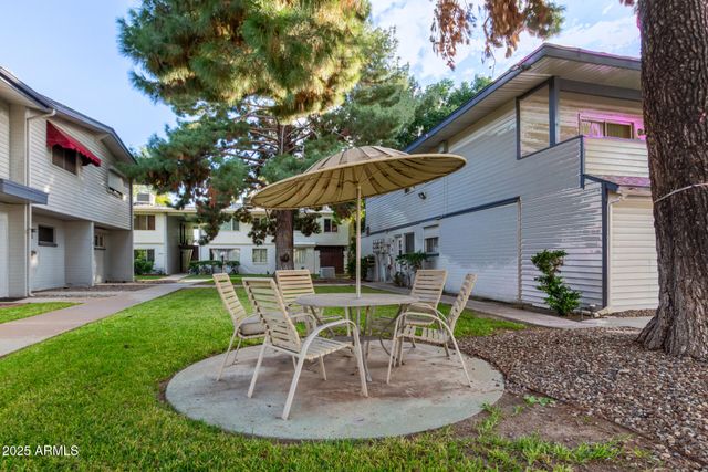 2535 W Rose Lane, Phoenix, AZ 85017