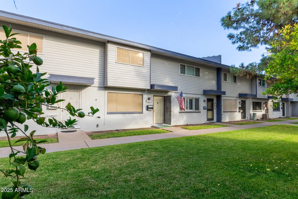 2535 W Rose Lane, Phoenix, AZ 85017