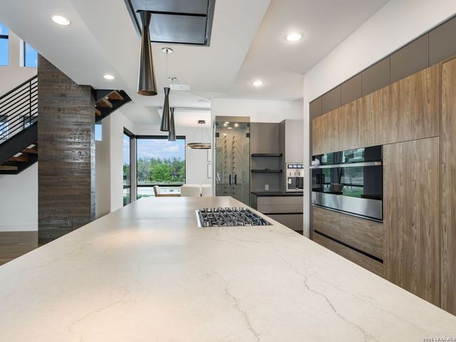 211 Wellesley Hill, San Antonio, TX 78231