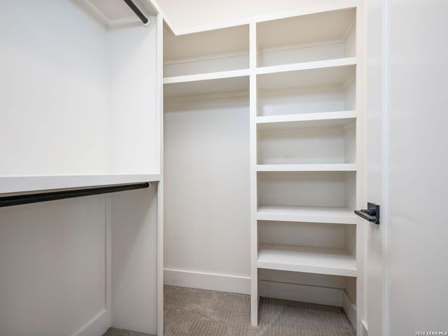 211 Wellesley Hill, San Antonio, TX 78231