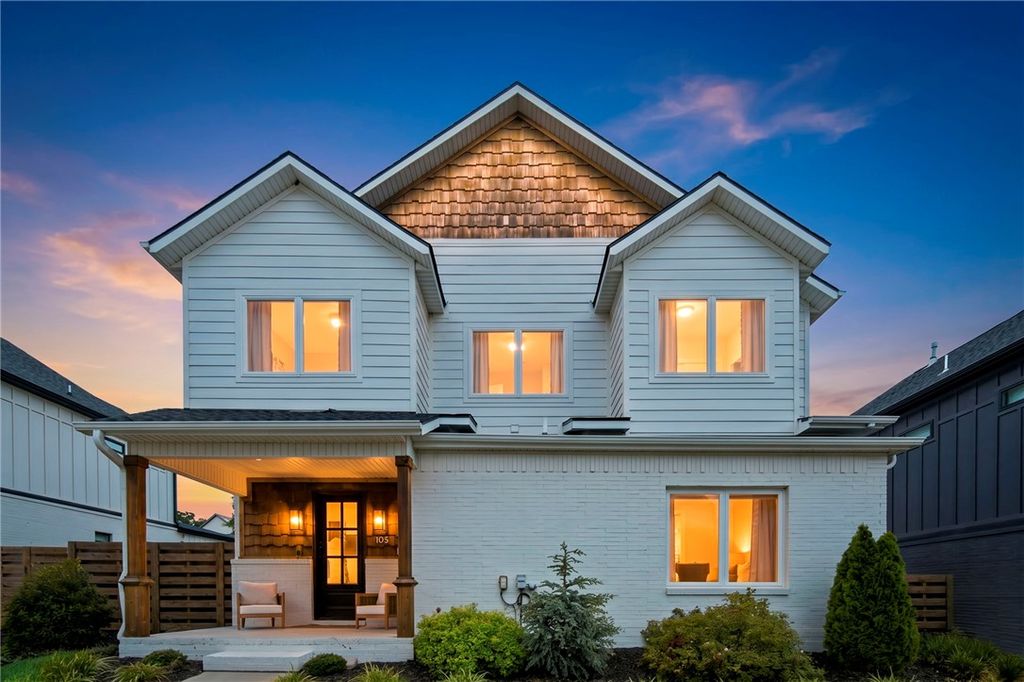 105 NW Ozark Way, Bentonville, AR 72712