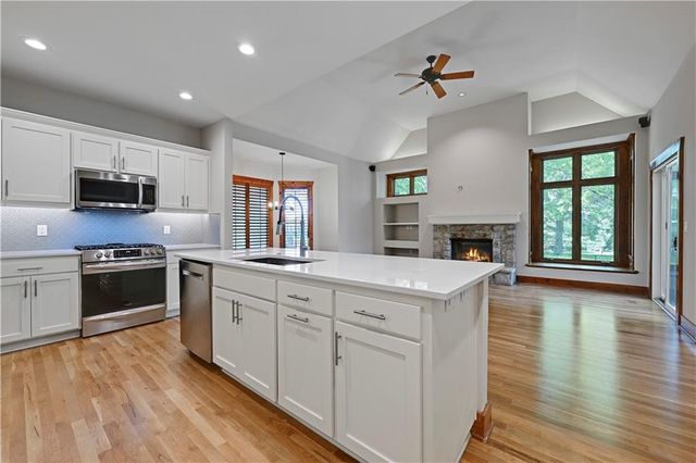 14500 Outlook Street, Overland Park, KS 66223