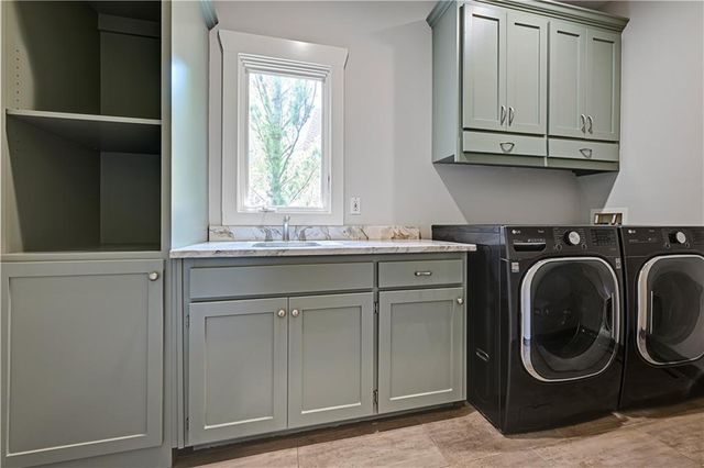 14500 Outlook Street, Overland Park, KS 66223