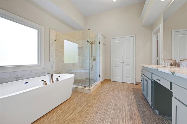 14500 Outlook Street, Overland Park, KS 66223