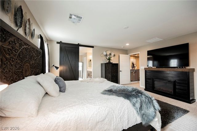 10145 Matter Overlook Drive, Las Vegas, NV 89178