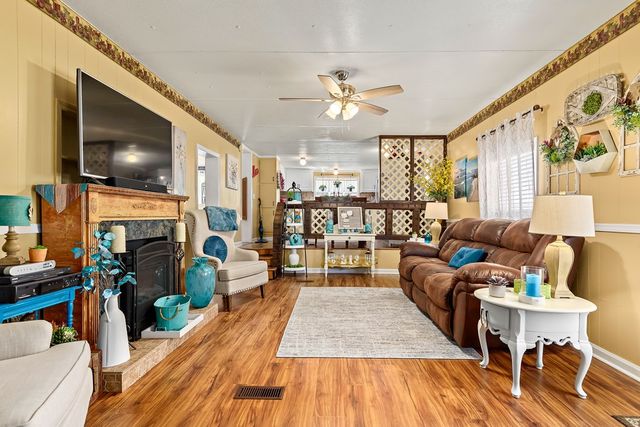 1837 W Cook Rd, Dothan, AL 36301