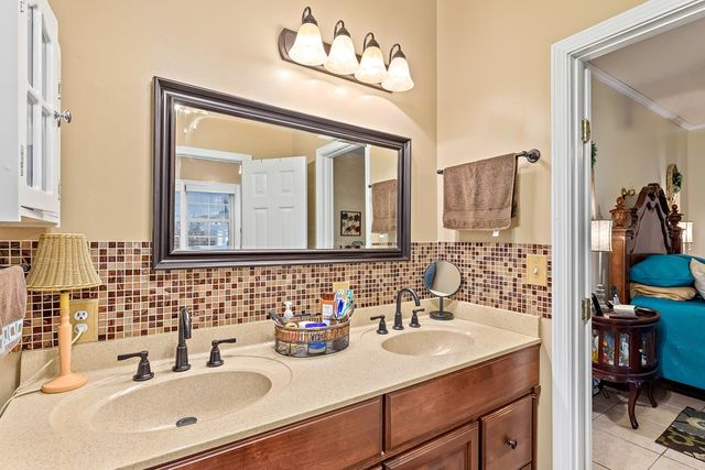 1837 W Cook Rd, Dothan, AL 36301