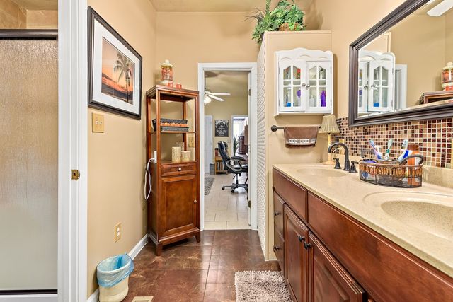 1837 W Cook Rd, Dothan, AL 36301