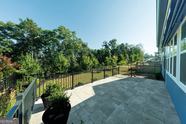196 Hickory Bluffs Parkway, Canton, GA 30114