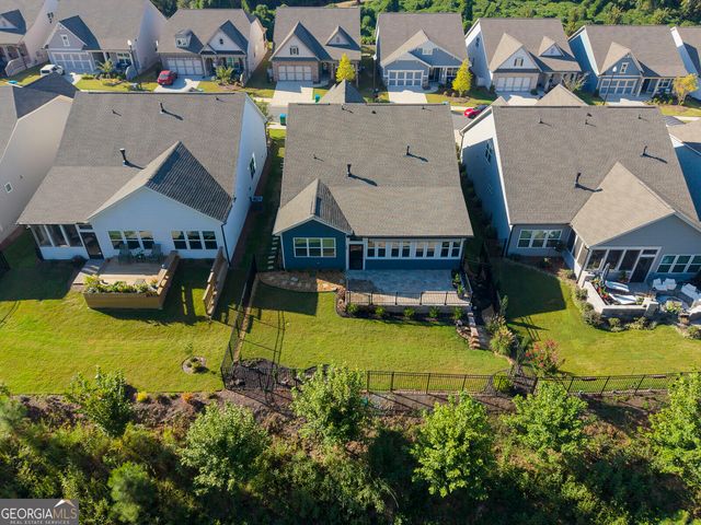 196 Hickory Bluffs Parkway, Canton, GA 30114